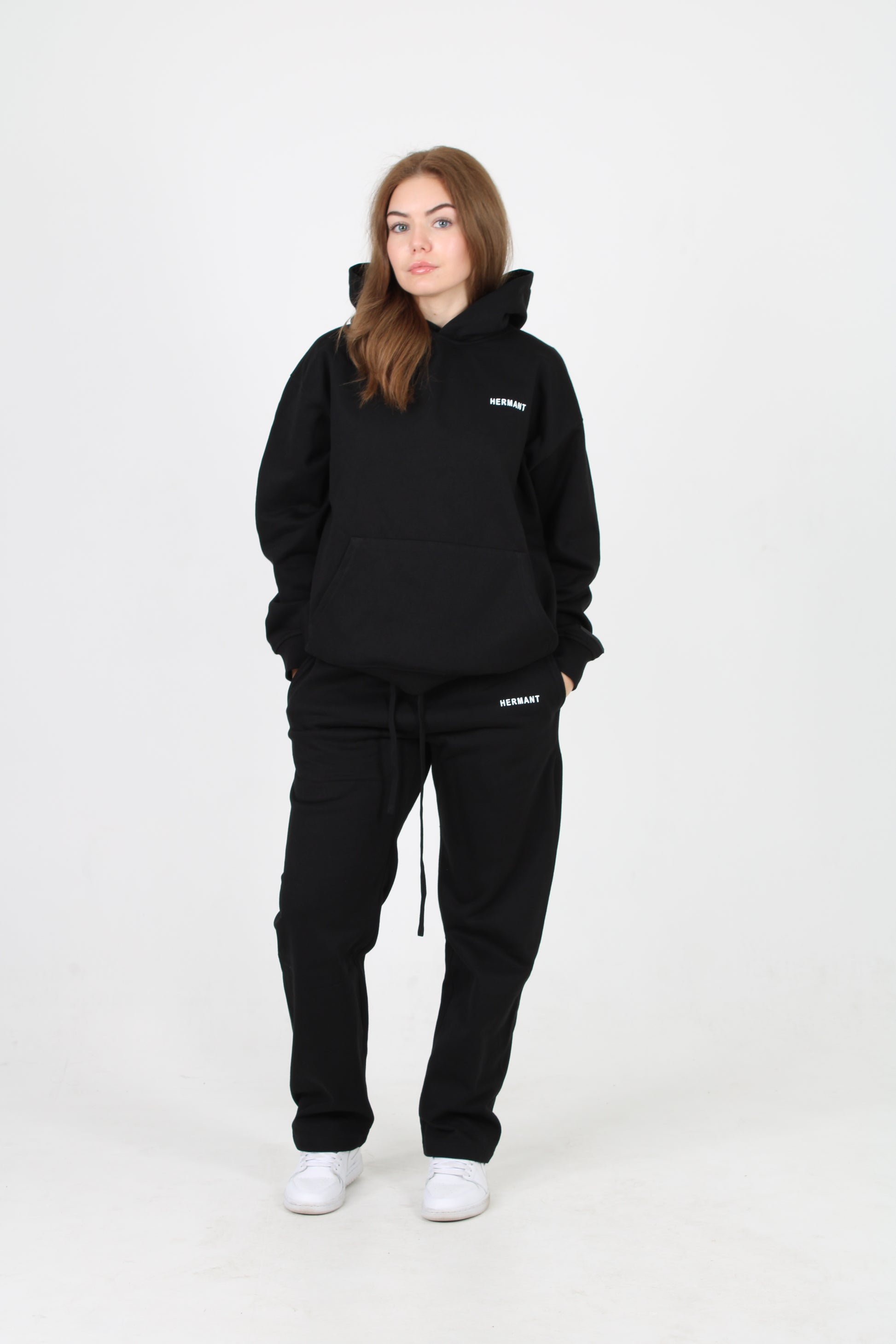 Signature Hoodie Onyx Black