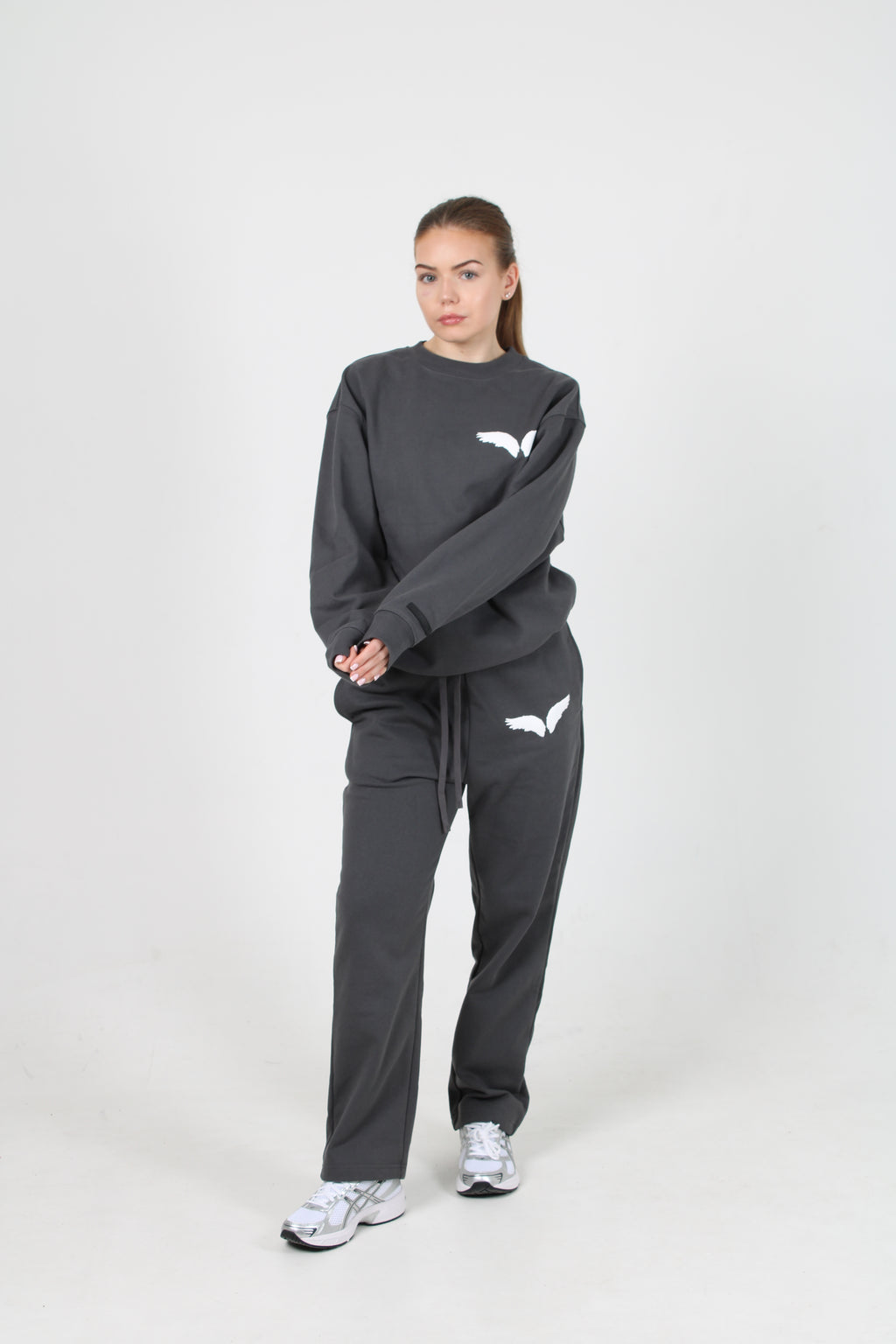 Vault Sweater Deep Grey