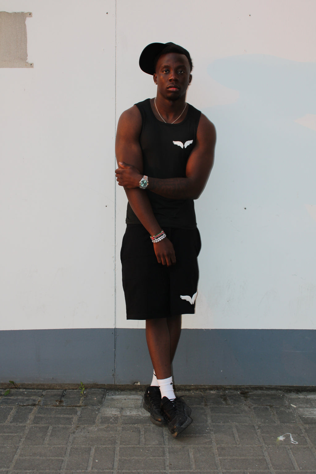 HMT PUFF SHORTS (BLACK)