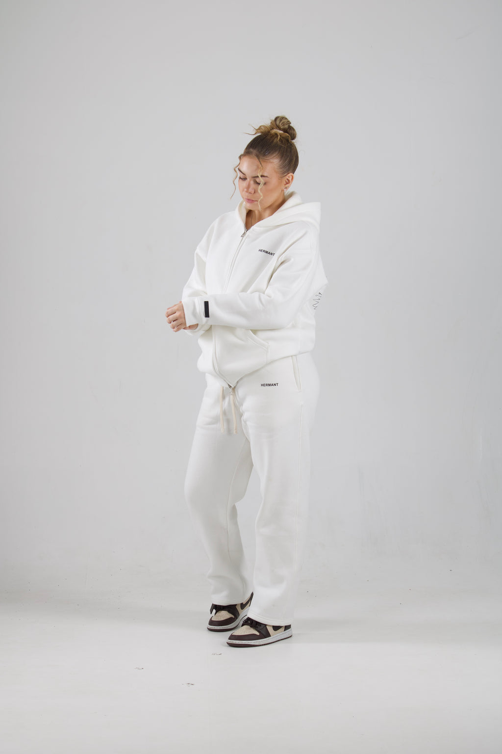 HMT PANTS (WHITE)
